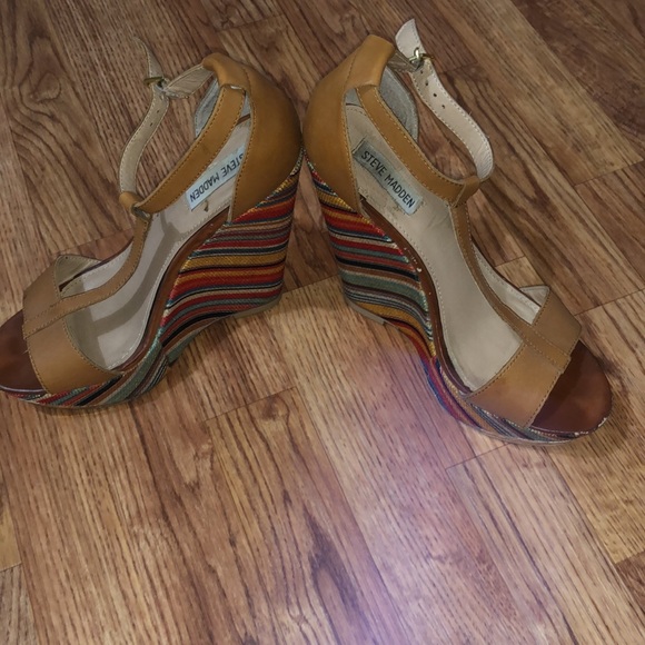 Steve Madden multicolor wedges - Picture 3 of 4